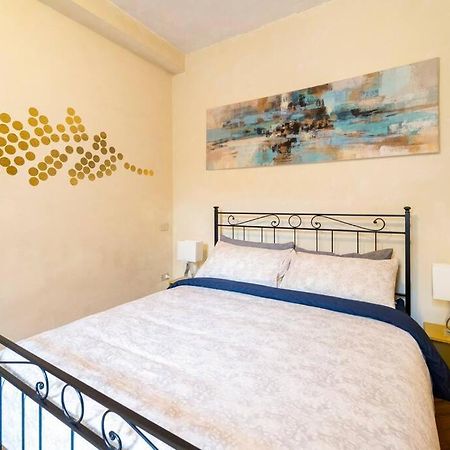 Appartamento Elegante E Centrale La Foglia D'Oro Болонья Экстерьер фото